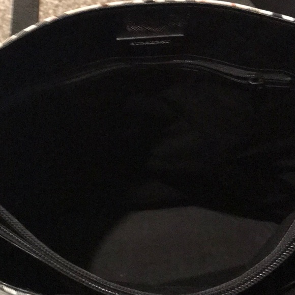 Burberry Nova Check Bucket Shoulder Bag - Picture 10 of 10